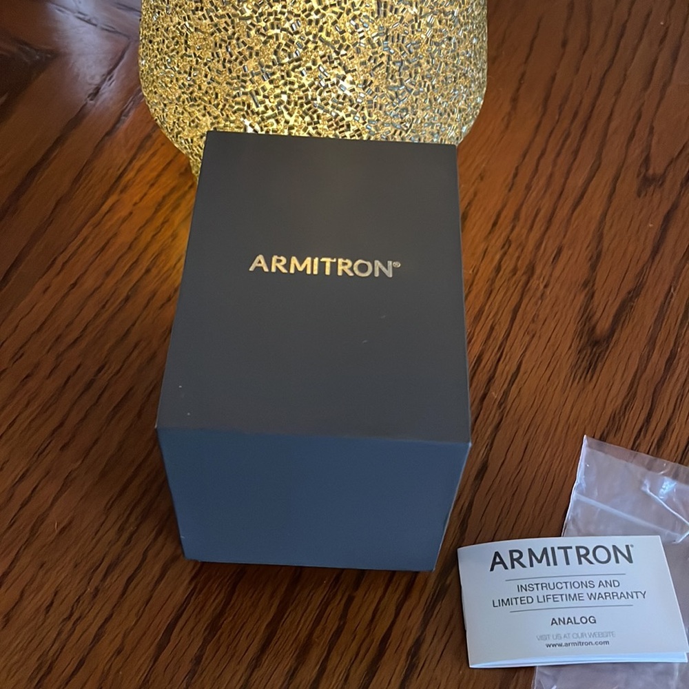 Armitron Swarovski Crystals/ Mother of Pearl Dial Analog Watch - Picture 8 of 9